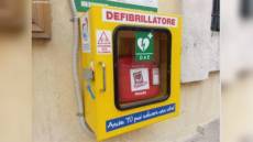 Genova: turista serbo colpito da arresto cardiaco, salvato dalla polizia locale con il defibrillatore