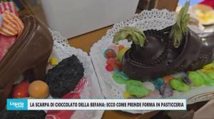 Epifania: ecco come 'nasce' in pasticceria la scarpa di cioccolato della Befana
