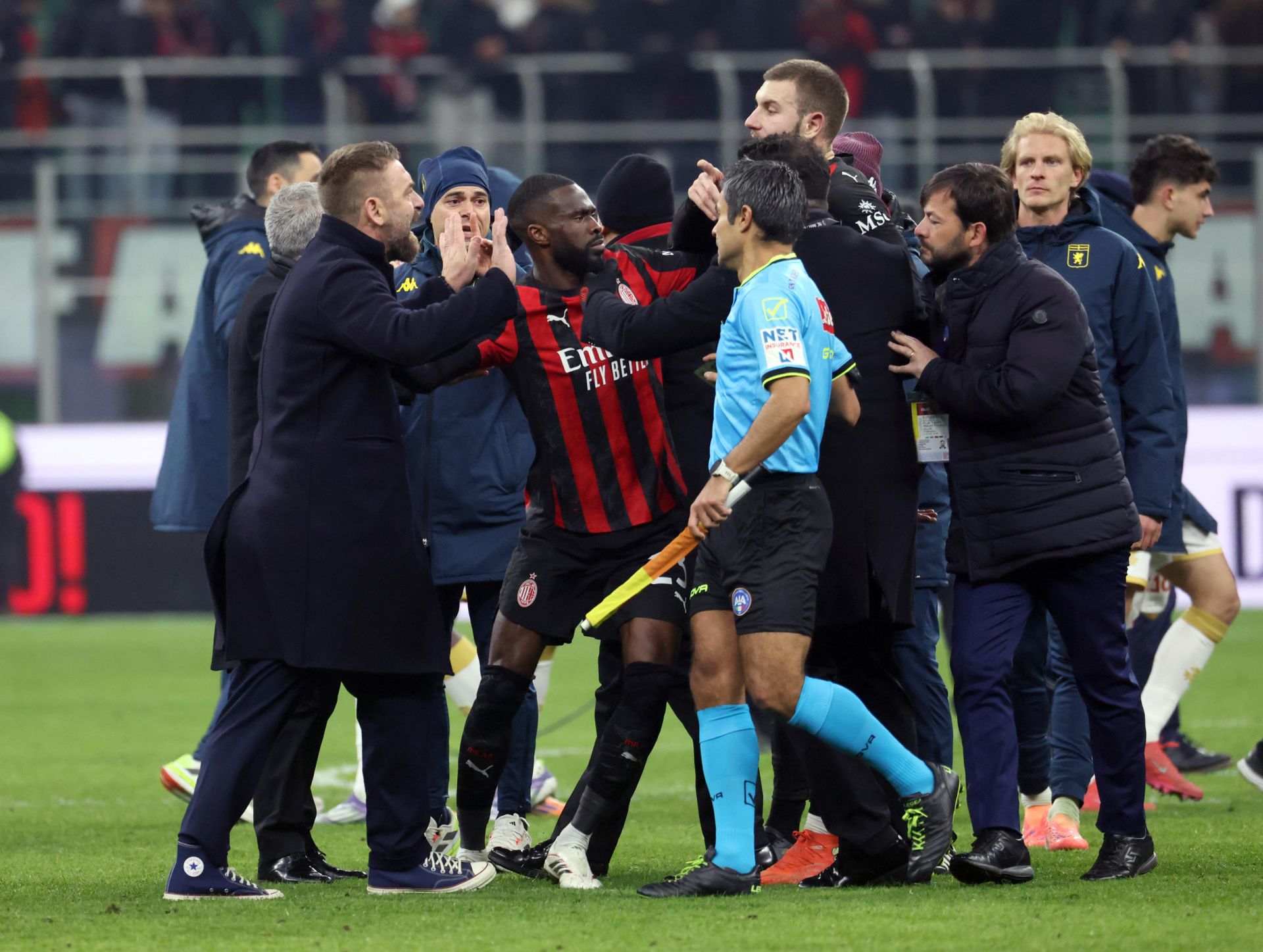 Genoa, De Rossi: "Meritavamo di vincere. Stanciu rigorista? È stata una mia decisione"