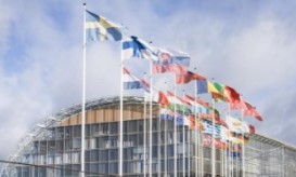 Nuovi hub di ricarica per veicoli elettrici in Europa centrale e orientale grazie a prestito BEI da 35 mln di euro a Eleport