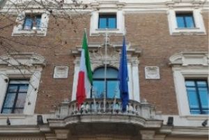 Porti, MIT: "Bilanci approvati da MEF e MIT. Fatti mettono fine a letture strumentali"