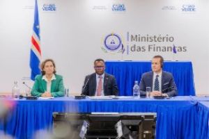 BEI Global firma finanziamento UE di 34 mln di euro per sostenere i porti di Capo Verde nell’ambito di Global Gateway