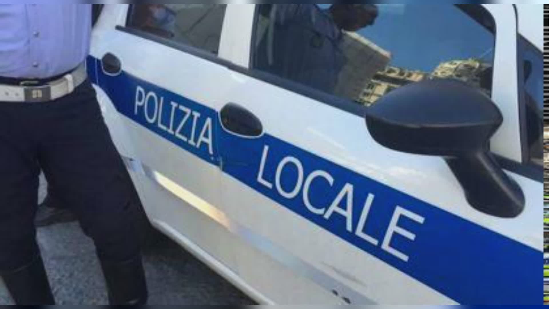 Genova: anziana donna investita da scooter. Traffico in tilt