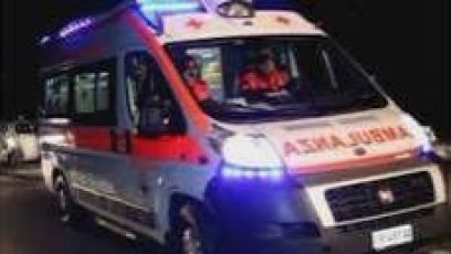 Savignone: muore travolto da furgone mentre attraversa la strada