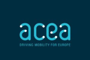 ACEA: aumentano le immatricolazioni di auto nuove nel 2025. Le elettriche a batteria al 17,4% del mercato