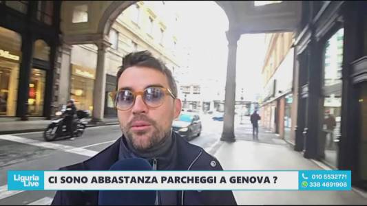 Parcheggi introvabili e multe: a Genova lavorare costa caro. C’è chi spende fino a 25 euro per un giorno