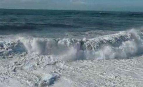 Recco, feriti due turisti dopo caduta dal molo