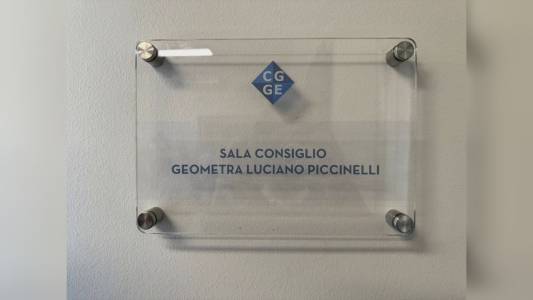 Anniversario dei geometri, sala del Consiglio intitolata a Luciano Piccinelli