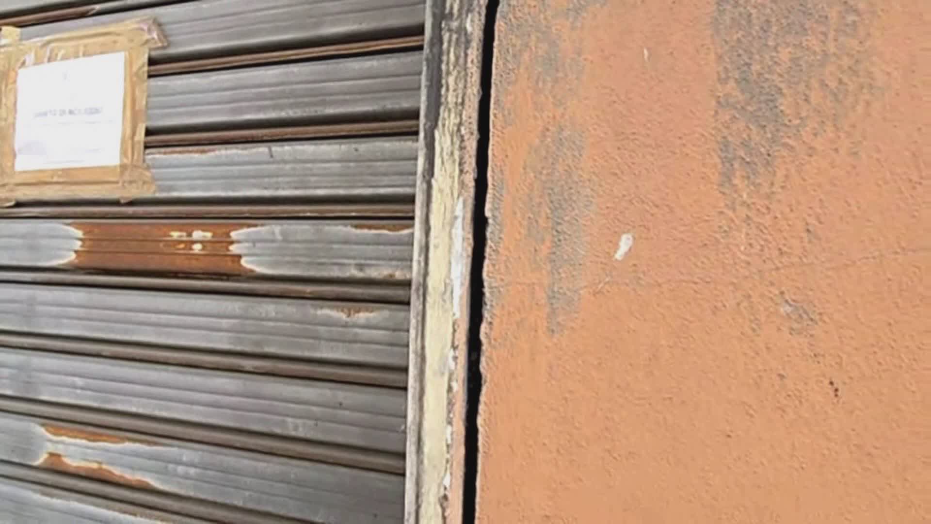 Sampierdarena, via Pacinotti in ginocchio: sei famiglie fuori casa, negozi chiusi e viabilità nel caos