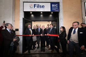 Savona, inaugurata nuova sede di Filse. Bucci: "Vogliamo dare a tutti la possibilità di fare qualcosa di importante"