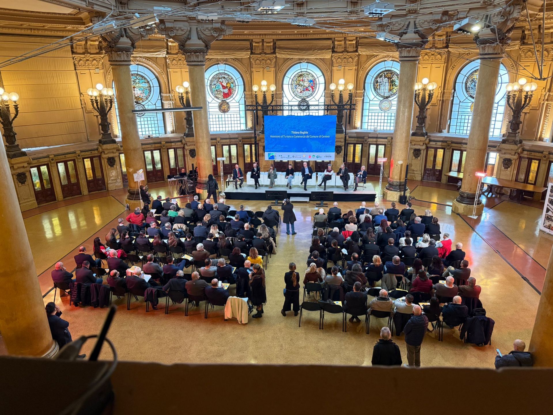 Liguria, incremento del 35,9% di assunzioni negli alberghi negli ultimi dieci anni. Calo nelle formule analoghe