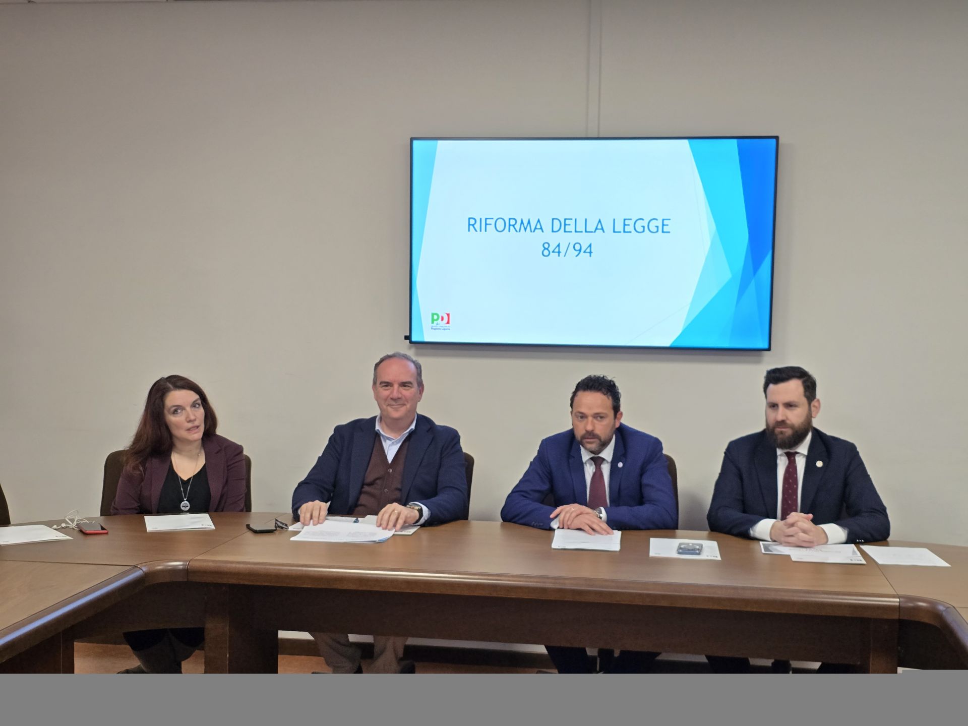 Riforma dei porti, il PD ligure attacca: “Accentramento che svuota i territori, Bucci prenda posizione”