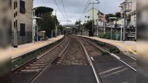 Febbraio nero per i trasporti: venti scioperi tra porti, treni e aerei. Usb ferma le banchine venerdì 6