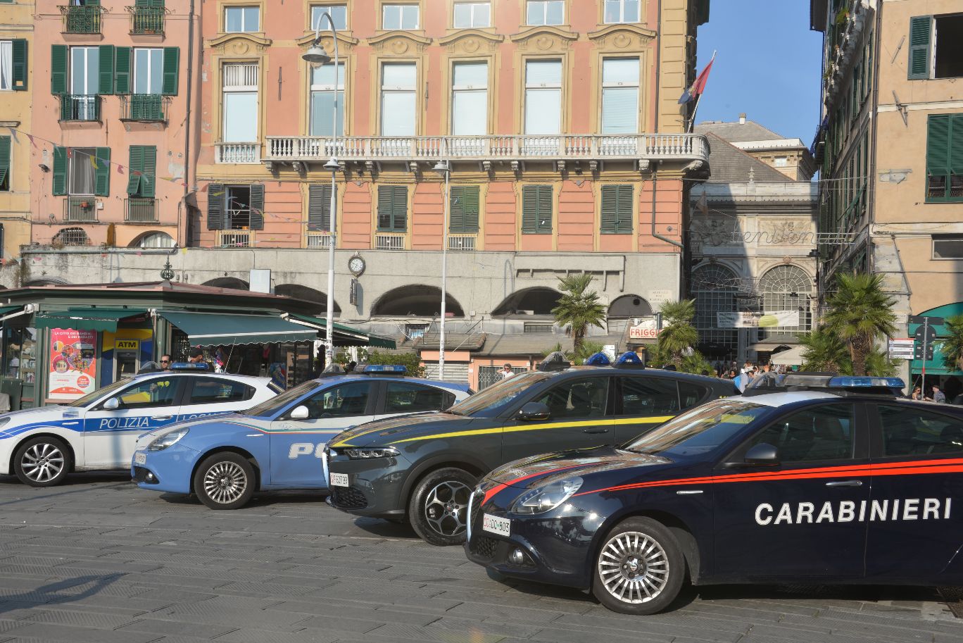 Weekend a Genova, più controlli della Polizia nella movida del centro storico