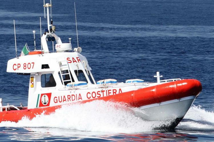Santa Margherita Ligure: un disperso in mare dopo affondamento peschereccio
