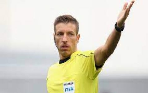 Gli arbitri. Massa per il Genoa, Pezzuto per la Samp. Il derby del levante ad Ayroldi