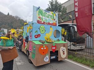 Sant'Olcese: il Carnevale in strada con Formula1, Notte degli Oscar e Jurassic Park 