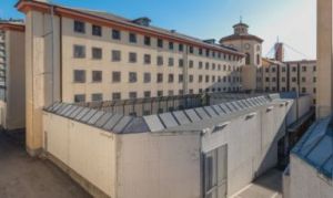 Genova, detenuto colpisce con una testata un agente della Polizia Penitenziaria