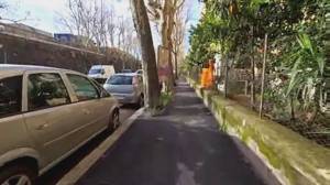 Genova, via Walter Fillak tra le strade più pericolose: “Di notte diventa una pista”