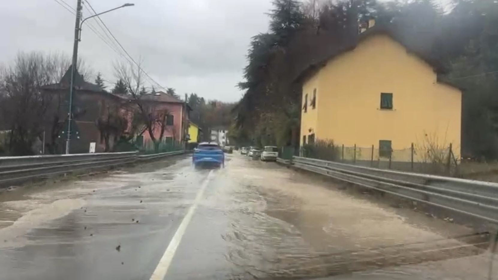 Allerta arancione dalle 22 di sabato alle 8 di domenica su centro e ponente della Liguria