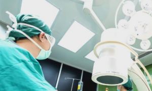 Sequestrato studio medico alla Foce: chirurgo indagato dopo infezione a una paziente