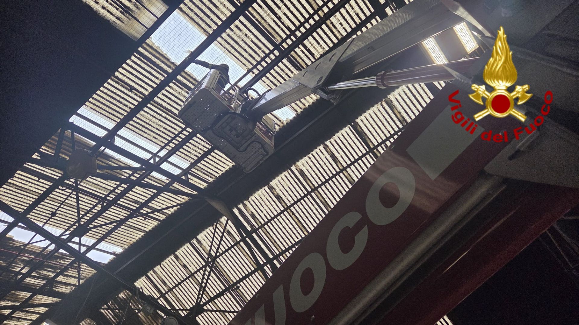 Vento forte a Genova, 170 interventi dei vigili del fuoco