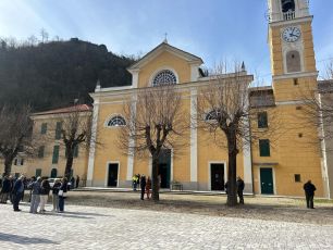 Montoggio: inaugurazione facciata e tetto chiesa con fondi di Curia, Comune e Mit
