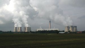 Italia rinvia al 2038 la chiusura delle centrali a carbone, ambientalisti all'attacco