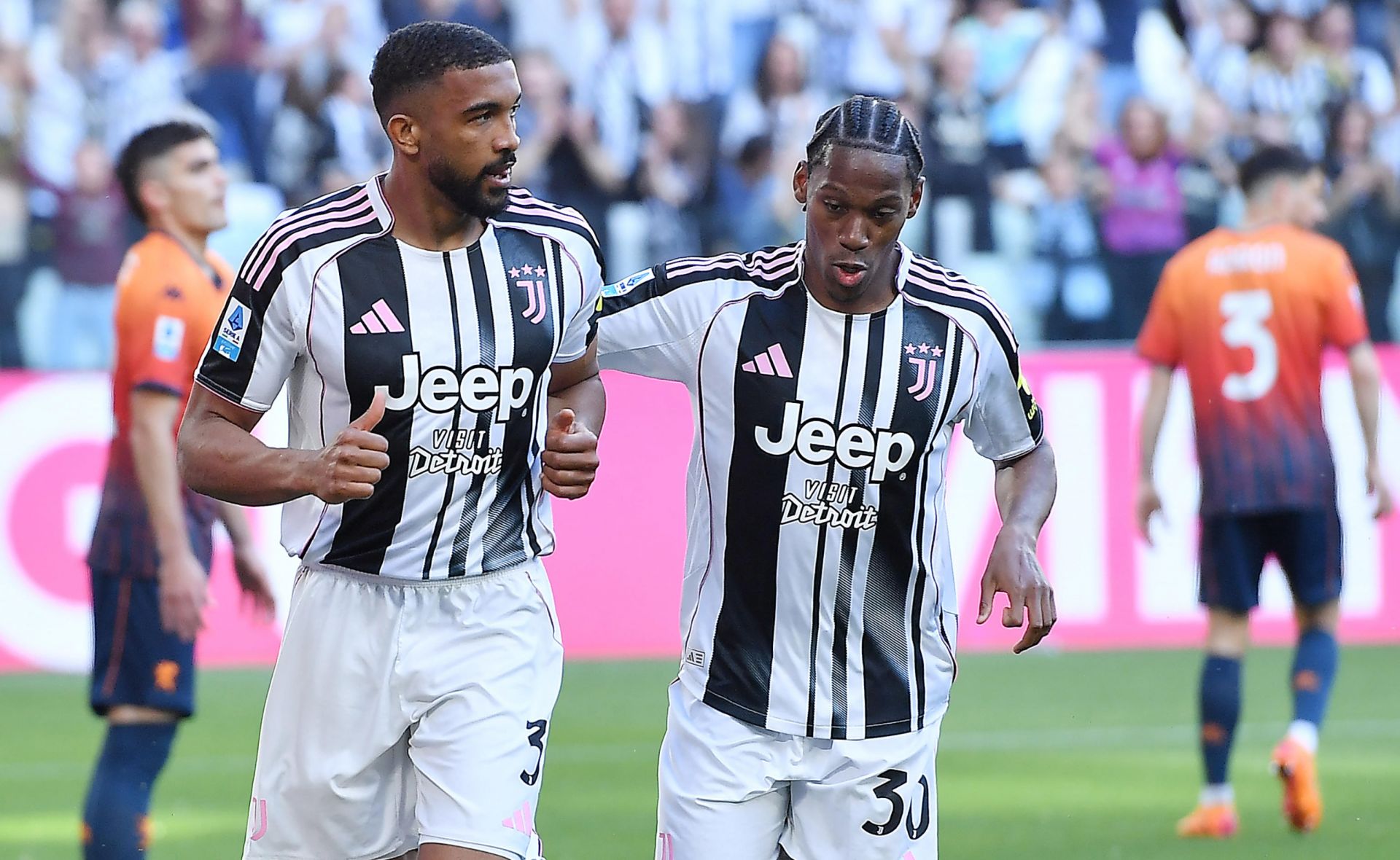 Juventus-Genoa 2-0 (LIVE): bianconeri dominanti, rossoblu mai in partita in questo primo tempo