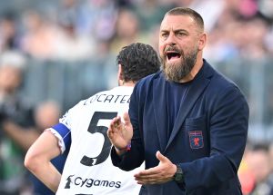 Genoa, De Rossi: "Loro hanno qualità, ma non l'avevo preparata così poco aggressiva. Baldanzi è entrato benissimo"