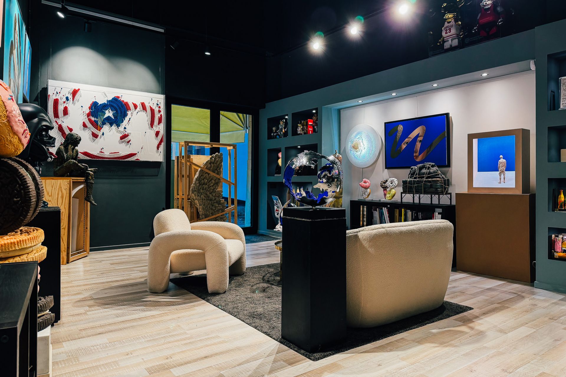 Genova, arte: concorso con opere Kaws in palio per inaugurare nuova galleria