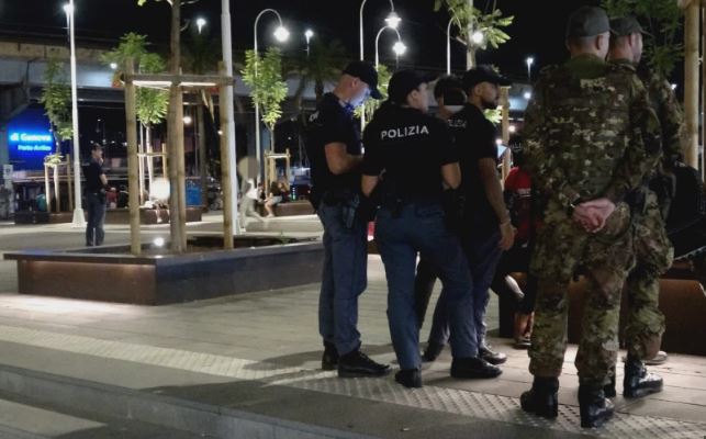 Pasqua violenta a Genova: furti e rapine, arrestati due giovani e denunciati minorenni