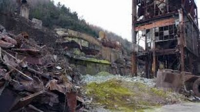 Cogoleto, smaltite altre 11 mila tonnellate di materiali pericolosi nell'area Stoppani. Si avvicina il progetto di bonifica ambientale
