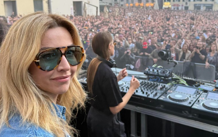 Genova, 140mila euro per il dj-set di Charlotte de Witte. Sindaca Salis: “Vetrina mondiale e costi contenuti"
