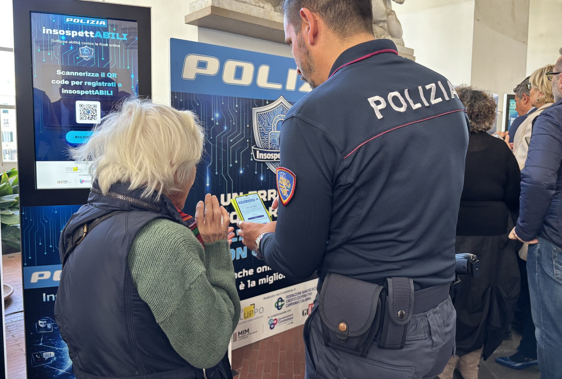 Genova, la Polizia Postale presenta insospettABILI, campagna contro le frodi on line