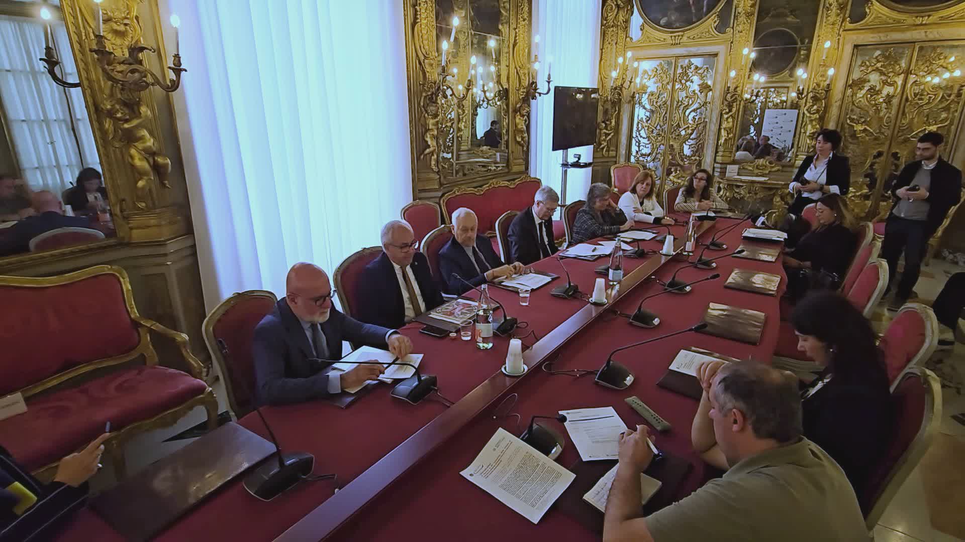 Genova, Convention mondiale delle Camere di commercio italiane all’estero. Attanasio: "Dalle grandi crisi possono nascere grandi affari”