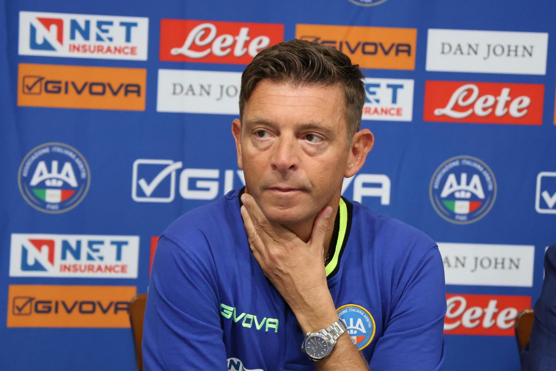 Gianluca Rocchi indagato per concorso in frode sportiva: sotto la lente alcune decisioni VAR della Serie A