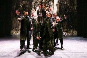 “La Voce di Antigone” al Teatro Ivo Chiesa: il palcoscenico diventa strumento di rinascita sociale