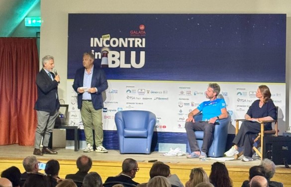 Genova accoglie il “Plastic Soup Surfer”: il viaggio contro la plastica approda al Galata nel segno del Rotary