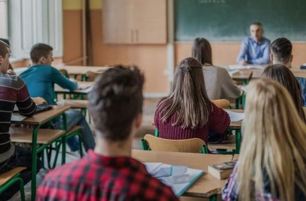 Genova, scuola: giovedì 7 maggio sciopero degli Istituti Tecnici  