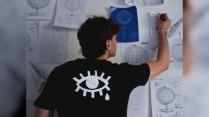 Serravalle Designer Outlet firma un progetto artistico con Greg Goya