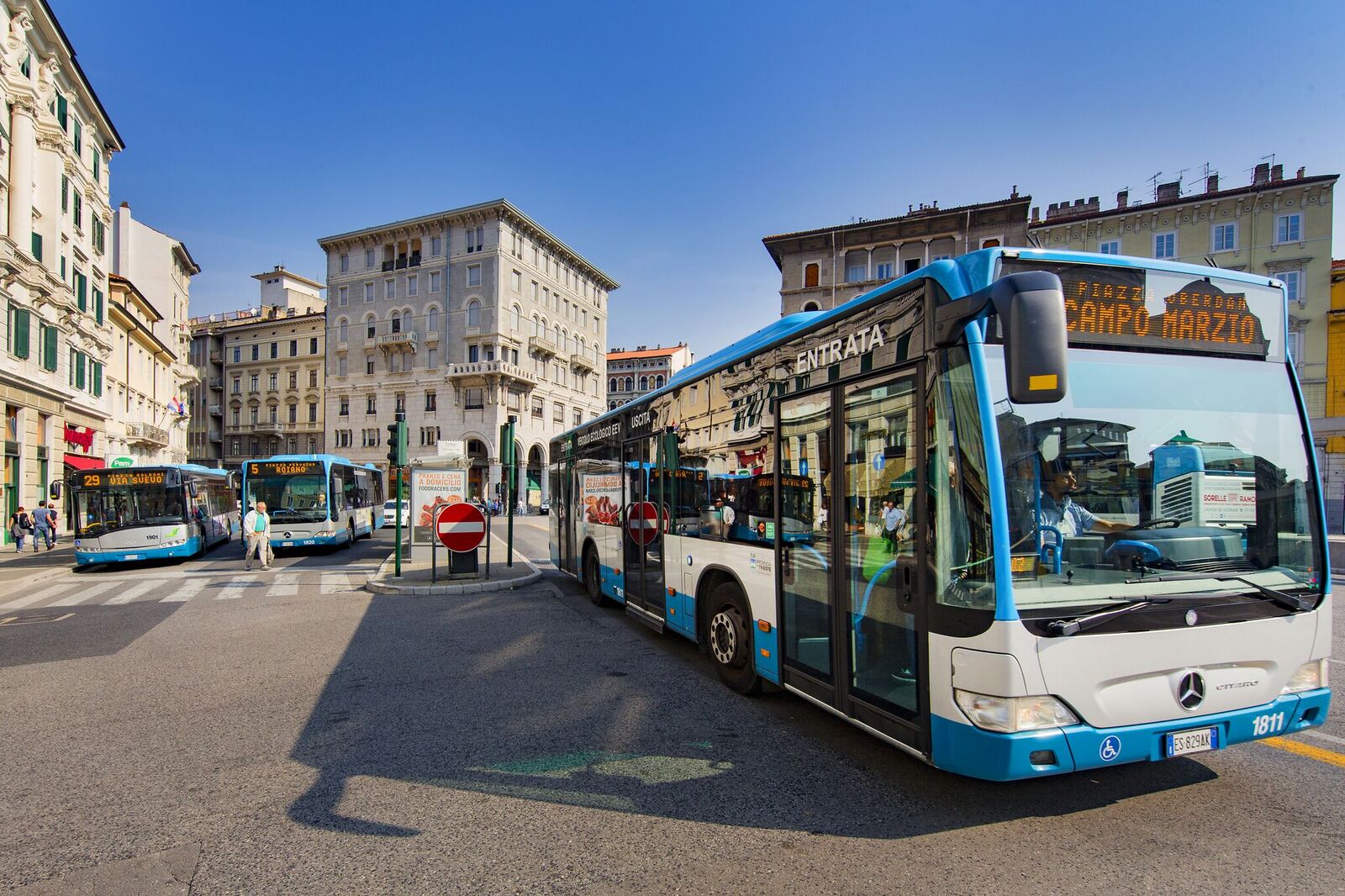 Trieste Trasporti accelera sull’elettrico: nuova stazione di ricarica al Broletto e flotta in crescita