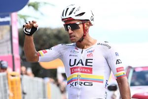 Giro d’Italia 2026, Narváez vince l’11ª tappa a Chiavari. Eulalio resta in maglia rosa