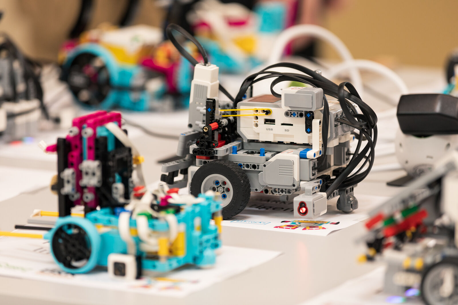 Europei di robotica: ILAB Genova porta sei giovani talenti alla World Robot Olympiad di Zagabria