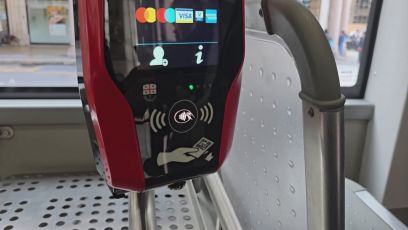 Genova, volontari sui bus per aiutare a timbrare con le nuove obliteratrici