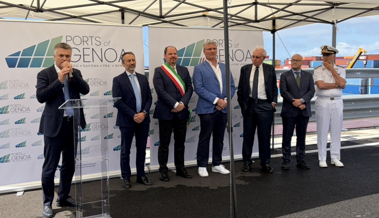 Genova, entra in funzione il nuovo Ponte del Papa: fino a mille camion al giorno fuori da Lungomare Canepa