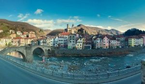 Campo Ligure: alla scoperta della revzora con Benvenuti in Liguria, il fornaio è l'assessore Piana 