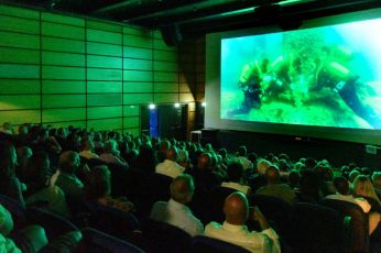 Genova: successo all'Acquario per “Come un Sasso nel Mare”,  docufilm sulla storia della subacquea italiana