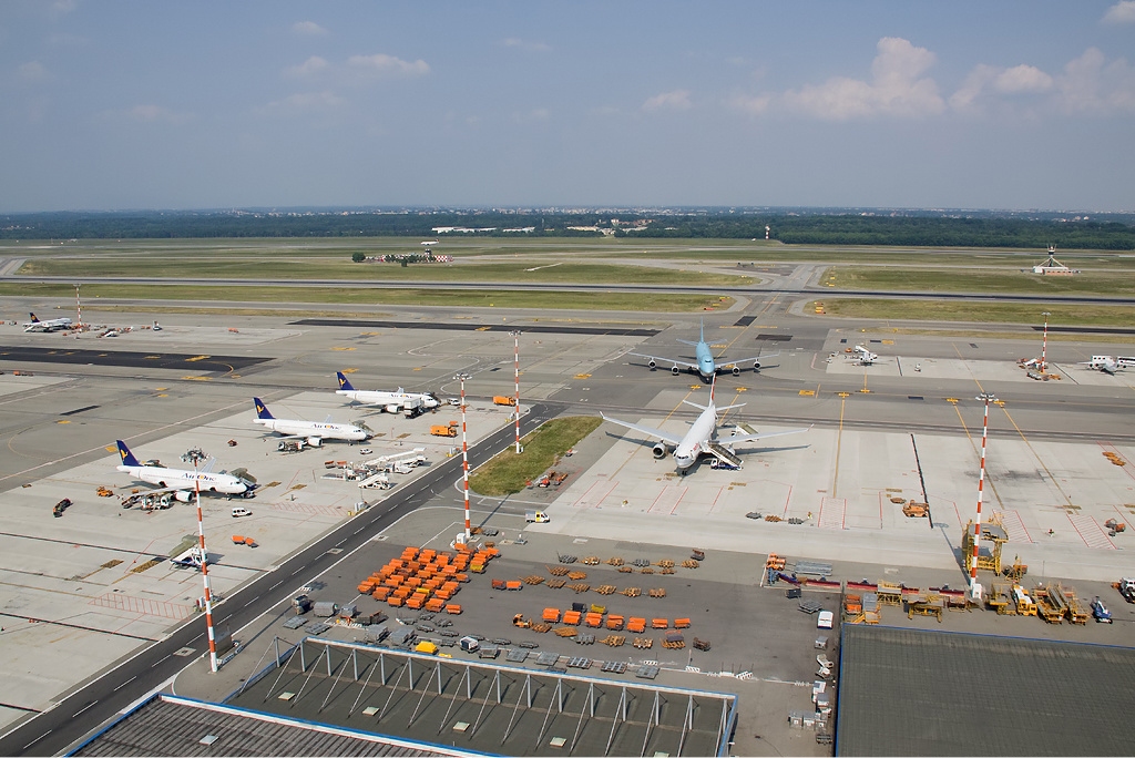 Sea rafforza la struttura finanziaria: finanziamento sostenibile da 350 milioni per gli aeroporti di Milano