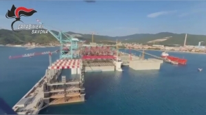 Lavori nel cantiere del porto di Vado Ligure, otto arresti per sfruttamento e intermediazione illecita